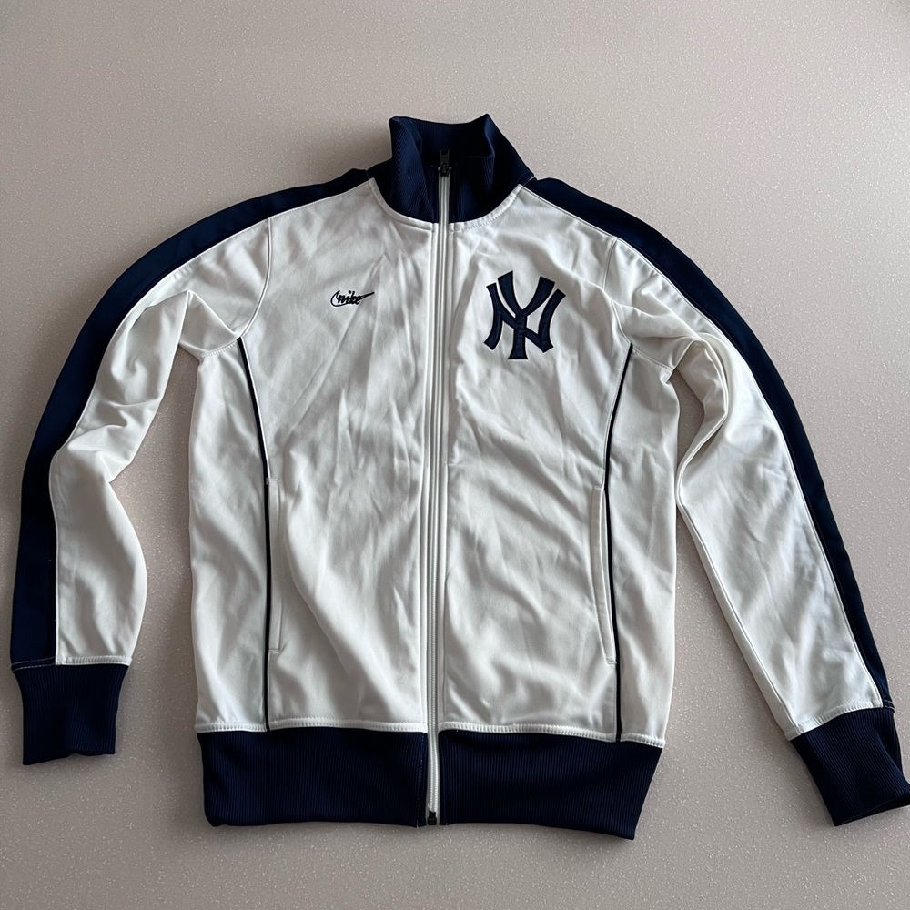 NIKE Cooperstown Collection NY Yankees Track Jacket